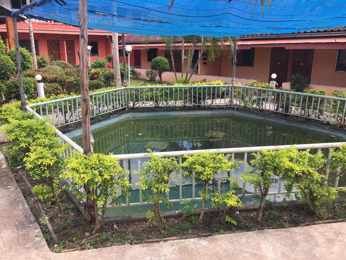 Sunshine Guesthouse Mae Sot Exterior photo